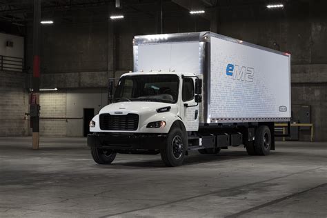 electric box truck manufacturers|freightliner electric truck price.